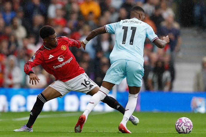 Siêu máy tính dự đoán Burnley vs MU, 3h15 ngày 8/1 - Ảnh 1
