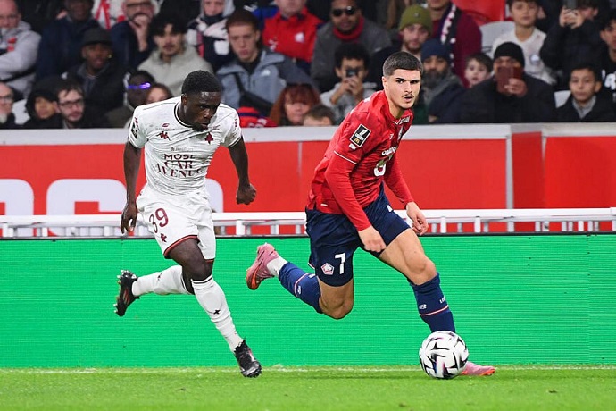 Siêu máy tính dự đoán Metz vs Lille, 2h45 ngày 7/2 - Ảnh 1