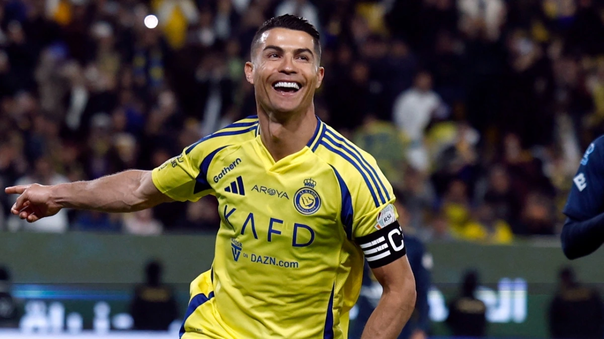 Ronaldo chấm dứt đ&igrave;nh c&ocirc;ng, sẵn s&agrave;ng t&aacute;i xuất cho Al Nassr - Ảnh 1
