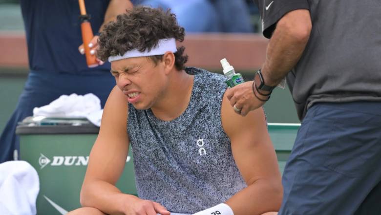 Địa chấn tại Indian Wells Masters: Learner Tien thắng Shelton, lần đầu giành vé vào vòng 4 - Ảnh 1