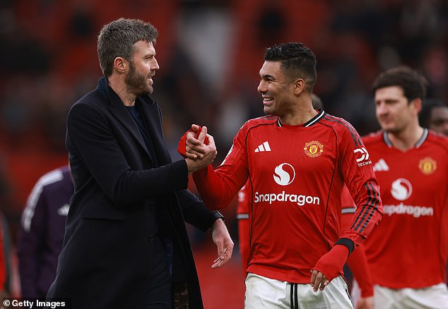 Roy Keane khẳng định MU kh&ocirc;ng n&ecirc;n bổ nhiệm HLV Carrick d&agrave;i hạn - Ảnh 1