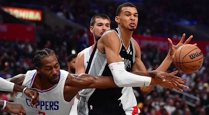 Nhận định bóng rổ Los Angeles Clippers vs San Antonio Spurs, 09h30 ngày 3/4: Sức trẻ thắng kinh nghiệm