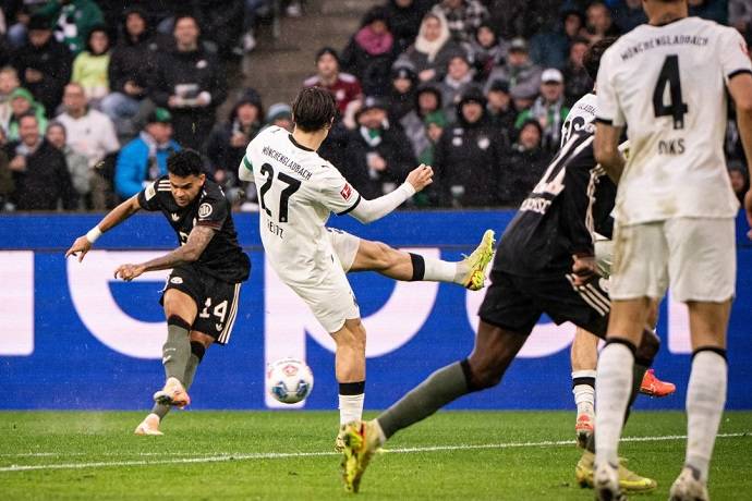 Siêu máy tính dự đoán Bayern Munich vs M'gladbach, 2h30 ngày 7/3
