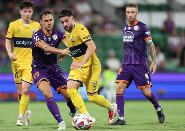 Soi kèo góc Perth Glory vs Central Coast Mariners, 17h45 ngày 10/01