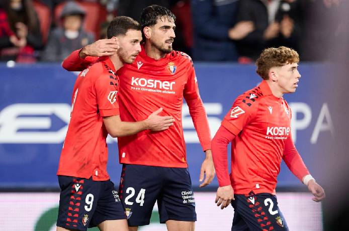 Soi kèo góc Elche vs Osasuna, 3h00 ngày 14/02