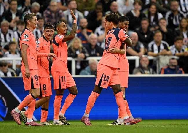 Siêu máy tính dự đoán Barca vs Newcastle, 00h45 ngày 19/3