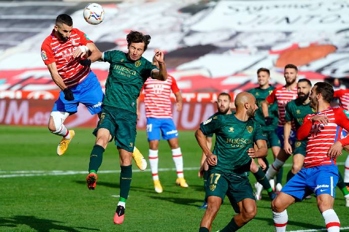 Nhận định, soi kèo Granada vs Huesca, 22h15 ngày 28/3: Khách rơi tự do