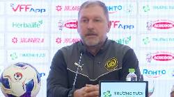 HLV Malaysia: Chúng tôi sẽ biến nỗi buồn thành niềm vui chiến thắng Việt Nam